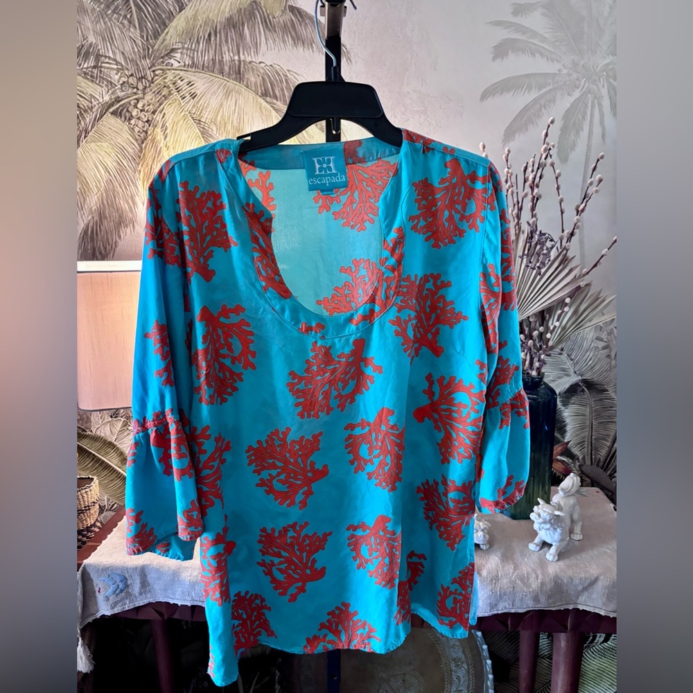 Escapada Women's Coral Patterned Blouse